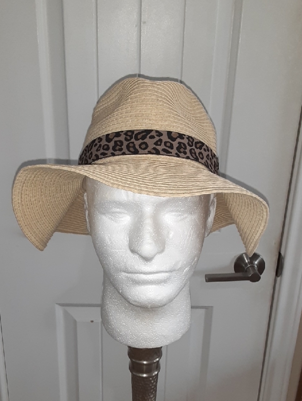 J. Crew Packable Straw Sun Hat - S/M -Leopard Trim